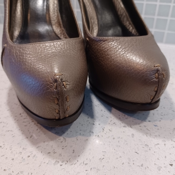 AUTH! Fendi pumps heels shoes - Picture 9 of 9